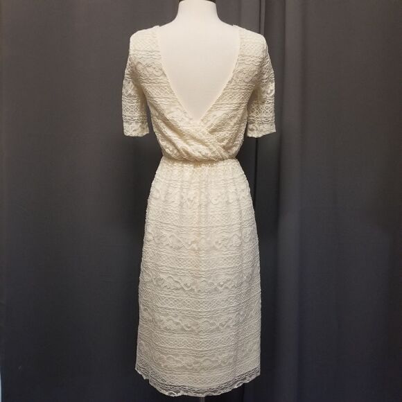 Asos Cream Lace V Back Midi Dress 2 - Picture 3 of 9